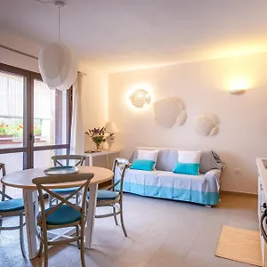 Holidays - I Fiori Apartment